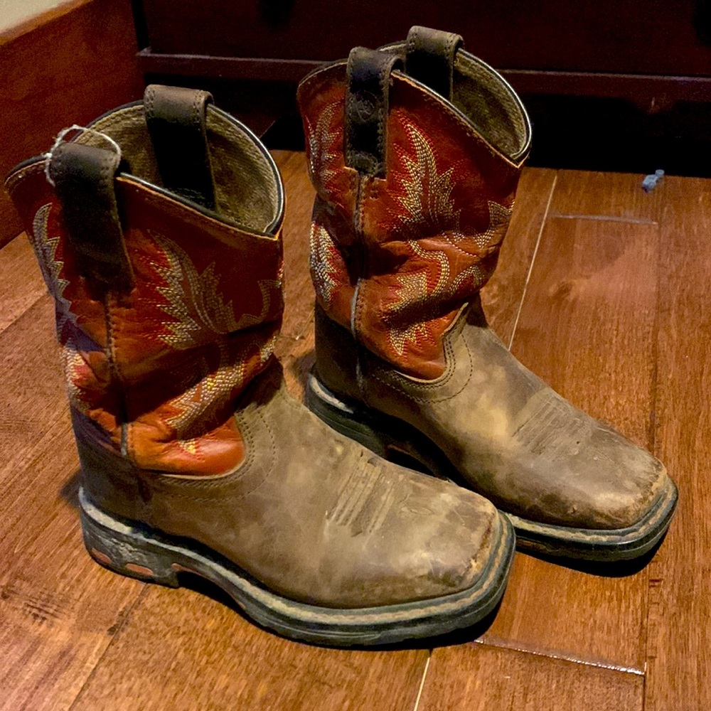 Ariat Kids cowboy boots